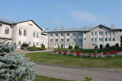 Socialinės globos įstaigos vadovo darbo aplinka