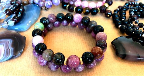 Geltono topazo ir citrino papuošalai