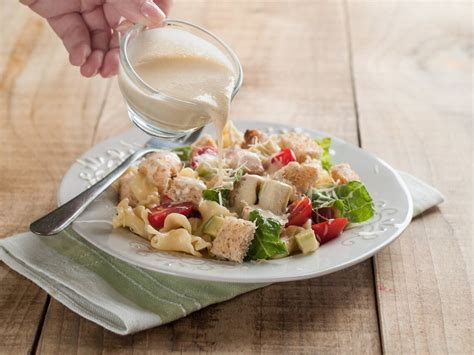 Cezario salotų ingredientų išsaugojimas