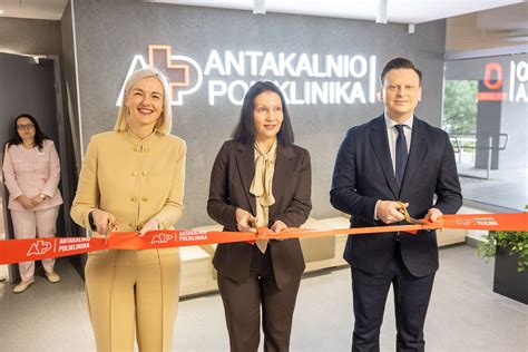 Antakalnio poliklinikos baseino interjeras