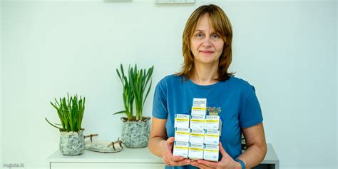 Vaistų pakuotės ir instrukcijos