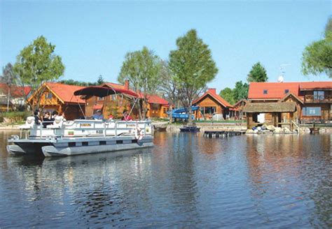 Latvijos kaimo vaizdas