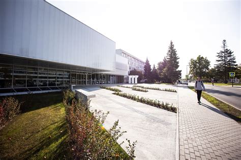 Architektūrinis modernaus universiteto pastatas