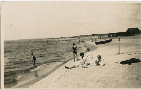 Vaizdas į Baltijos jūros pakrantę su kempingais