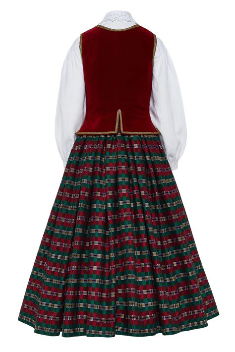 Aukštaitiškas moters tautinis kostiumas