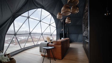 Kupolas ant ežero kranto