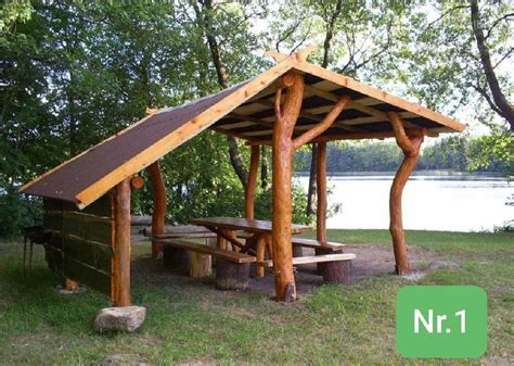 Šeimos poilsis prie ežero