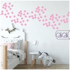 vaikų kambario sienų dekoravimas lipdukais