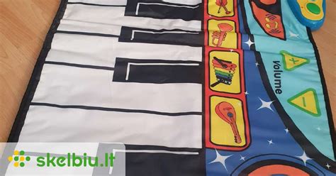 pianinas grojantis gimtadienio dainą