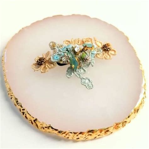 Įvairūs kūdikio drabužiai žiemai ir vasarai