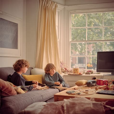 diagrama su ekrano laiko rekomendacijomis pagal amžių