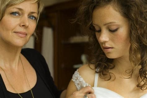 Motinos ir dukters santykis