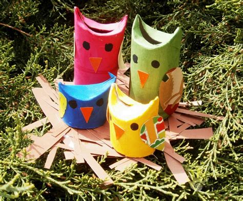 Vaikų kūrybiniai darbeliai darželyje