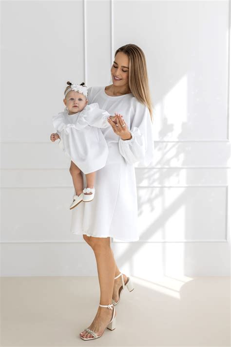 Balti krikštynų drabužėliai