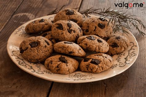 Sausainiai su įvairiais pabarstukais