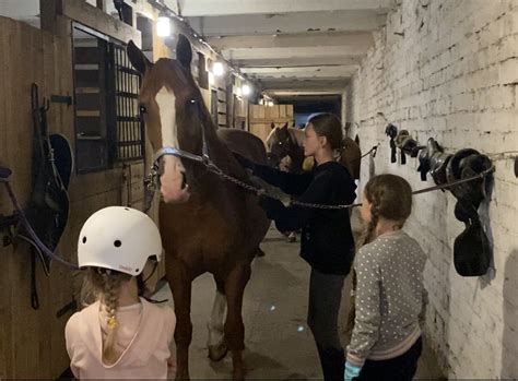 vaikų jojimo stovykla