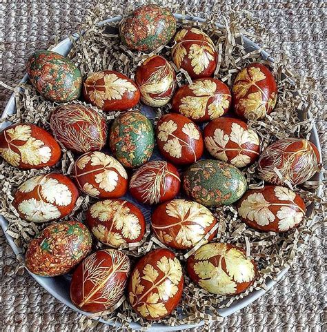 Svogūnų lukštais dažytas kiaušinis