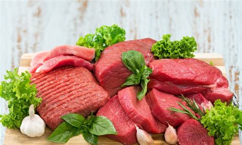 Įvairių rūšių šviežia mėsa