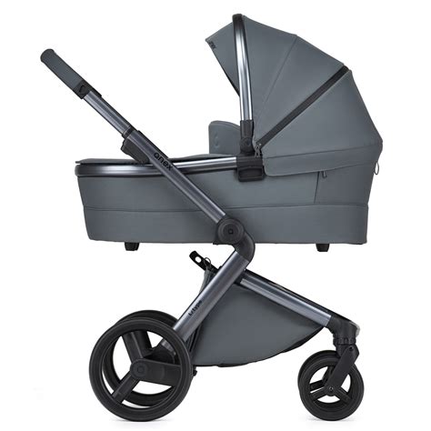 simbolinis kūdikio vežimėlis