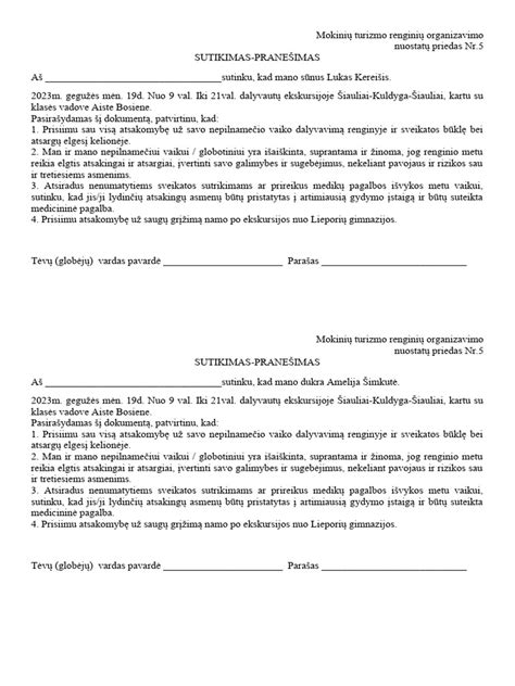 aukletė apkabina vaiką