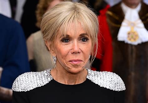 Brigitte Macron stilius
