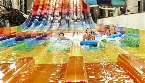 Vandens parkas Ventspilyje su čiuožyklomis