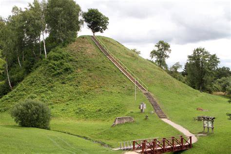 Merkinės piliakalnis