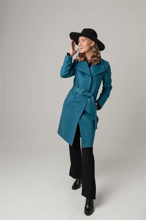 Stilingi berniukų paltai