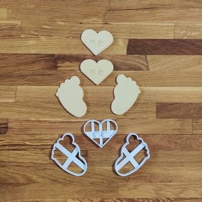 Kūdikio rankytės ir pėdutės